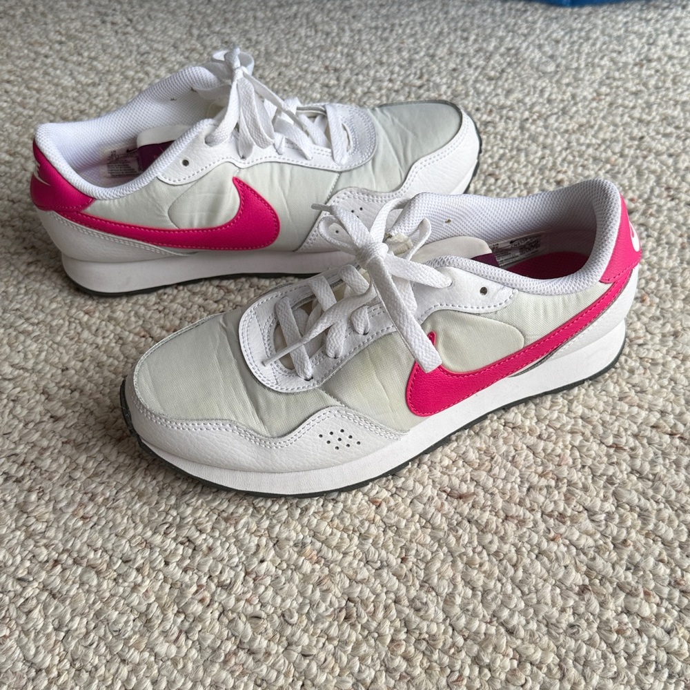 Nike Valiant Mid GS Youth 6Y Retro Sneakers Shoes White pink CN8558-019 ladies 7